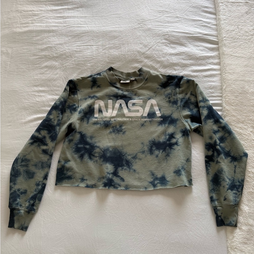 Vintage tie dye cropped graphic NASA sweatshirt size medium